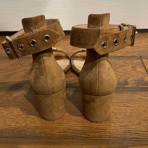 Gianvito Rossi Suede Sandals - Picture 8 of 16